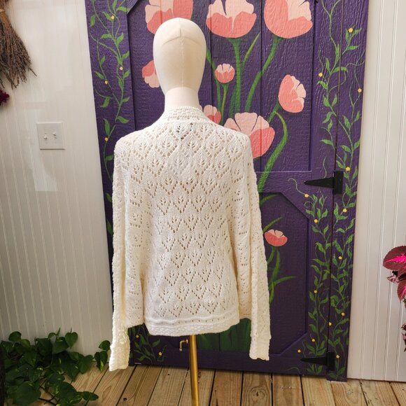 Vintage 80's - 90's White Cotton Oversized Dolman Sleeve Cardigan Sweater - Picture 5 of 15